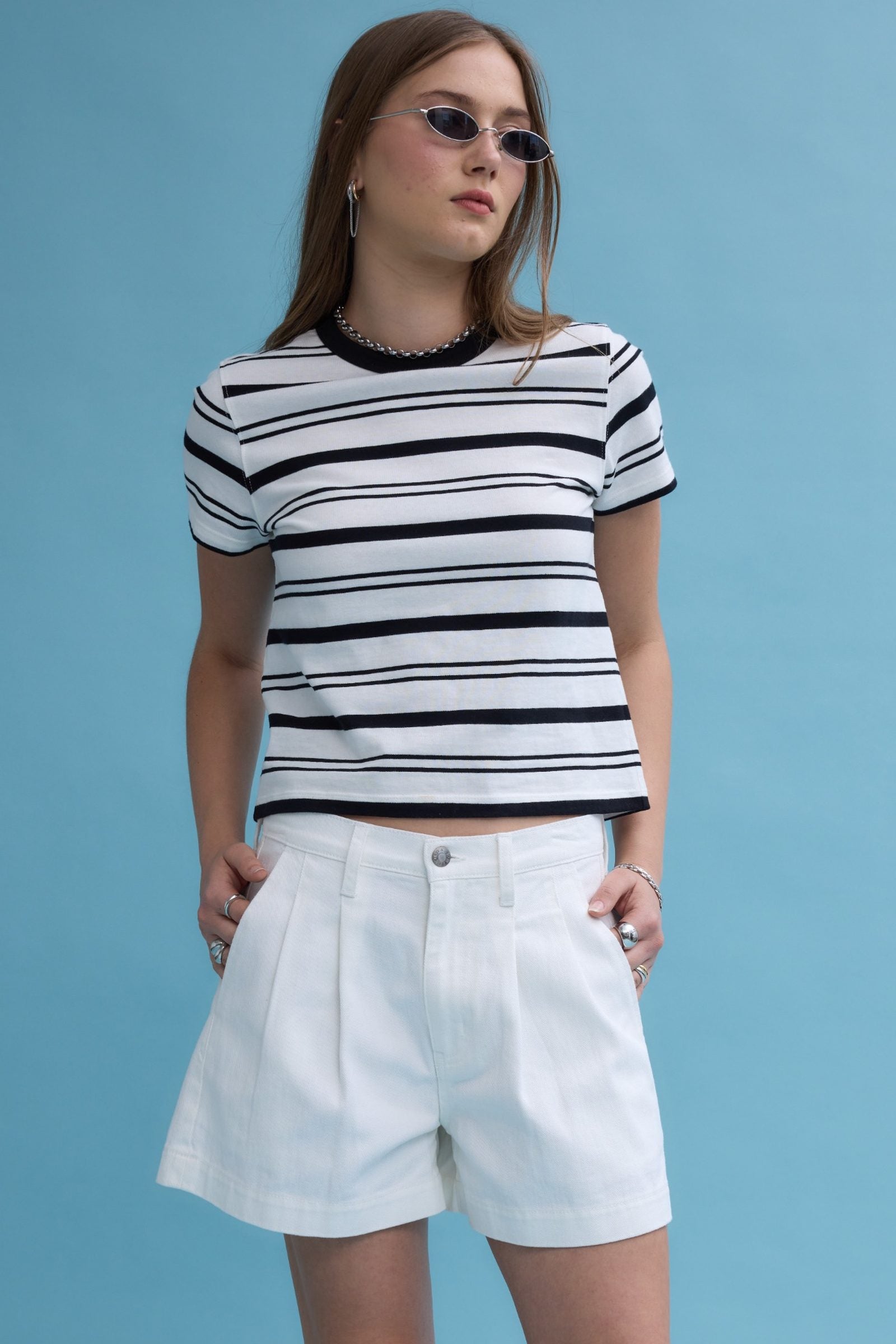 Coronado Pleated Short in Lamb – Daze Denim