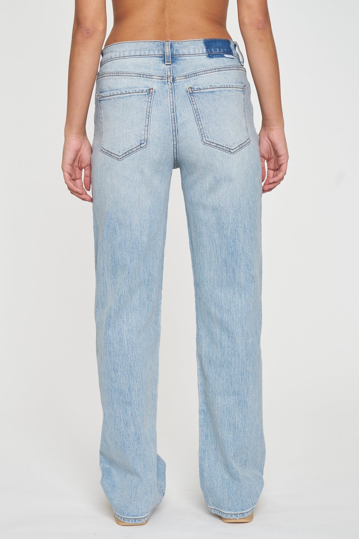 1999 Jeans Slouch Fit in Promise Vintage