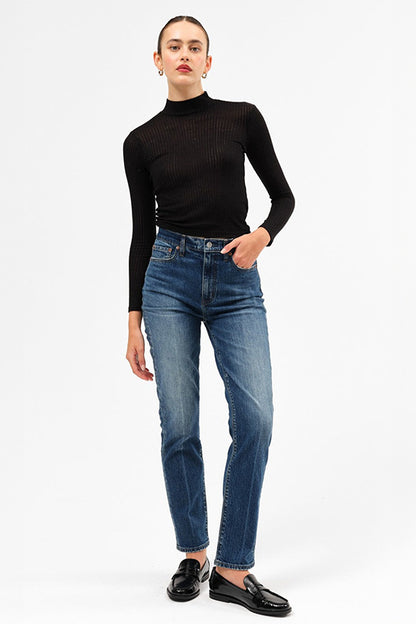 Smarty Pants High Rise Slim Straight in Passion