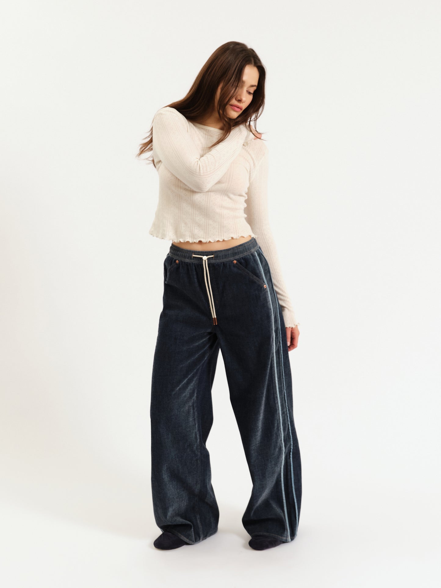 The Cozy Jean Wide Leg Pull On in Sky Whisper