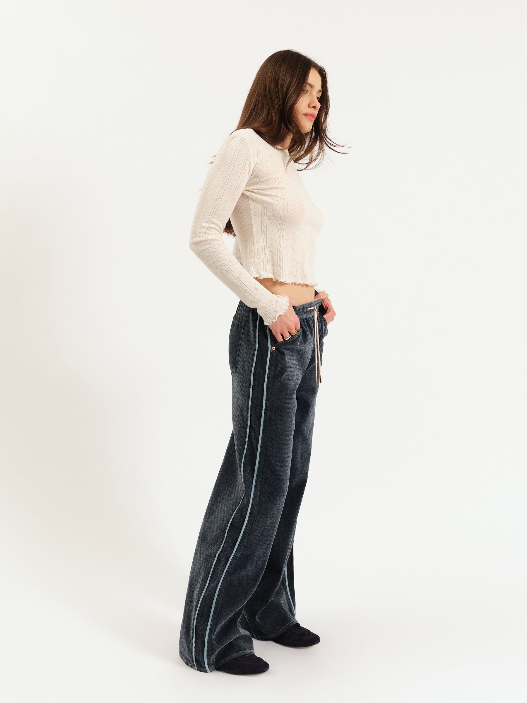 The Cozy Jean Wide Leg Pull On in Sky Whisper – Daze Denim
