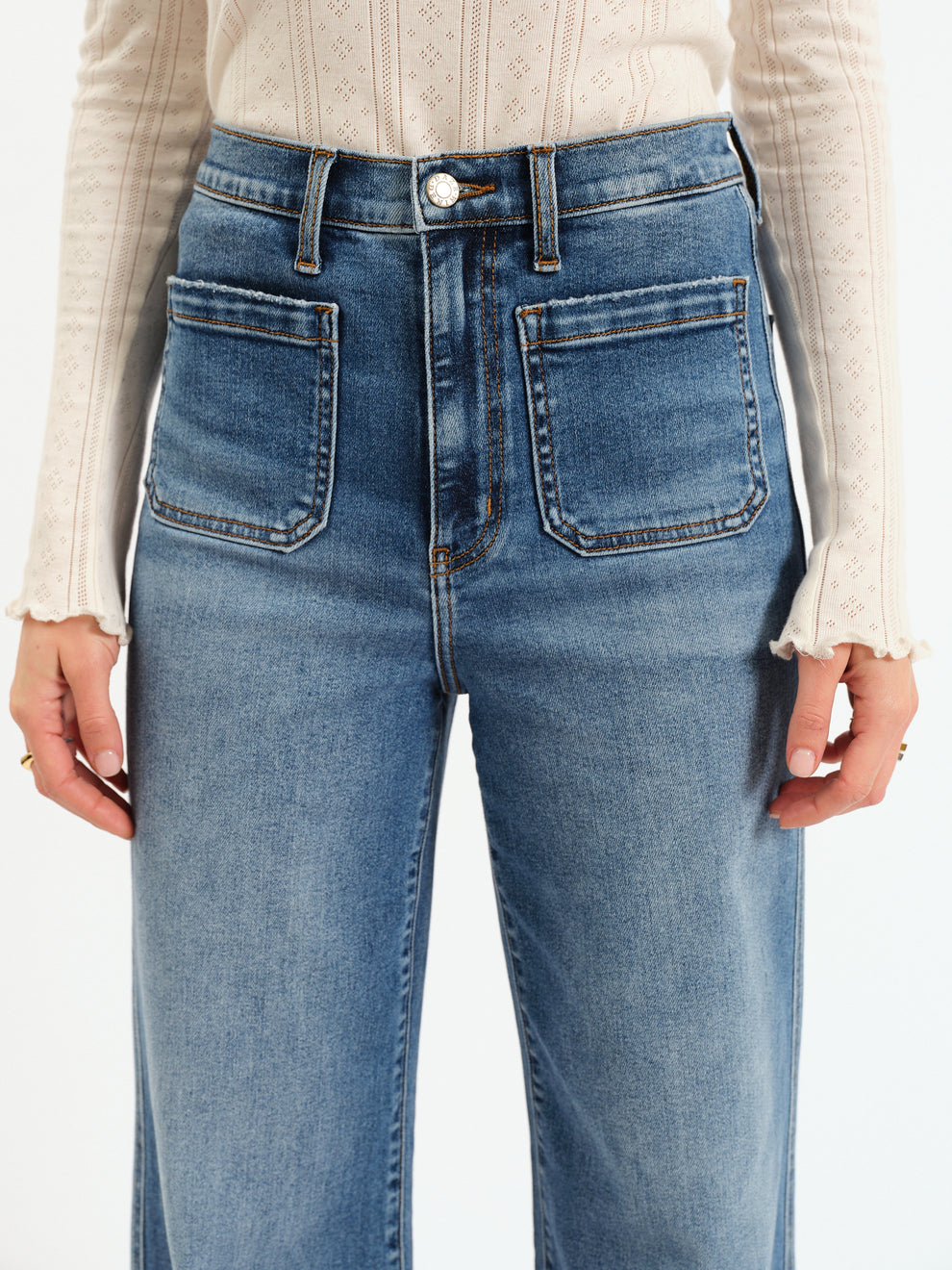 Far Out High Rise Wide in Vintage City Daze Denim