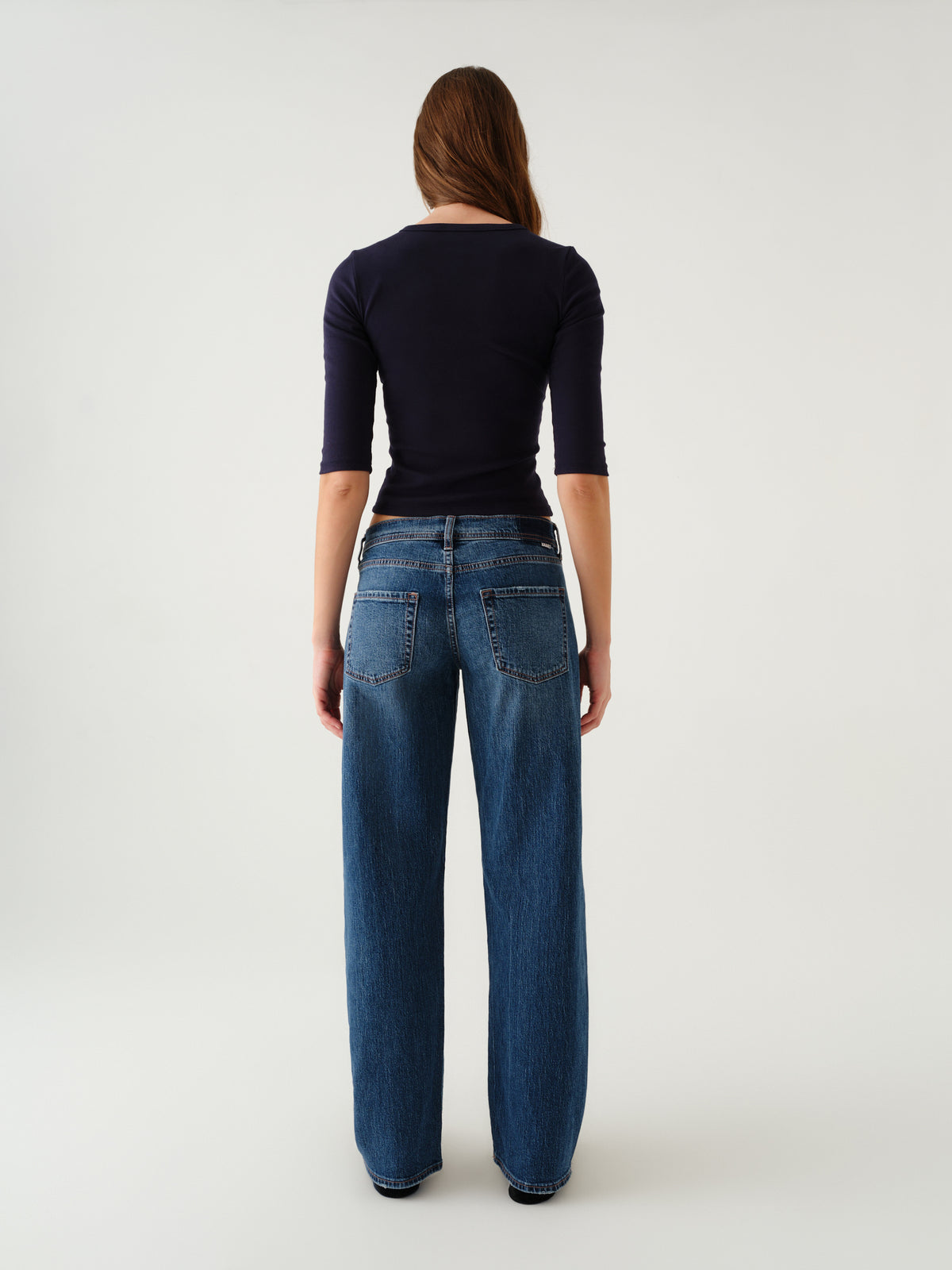 Replay Low Rise V-Waist Soft Barrel in Almost Home