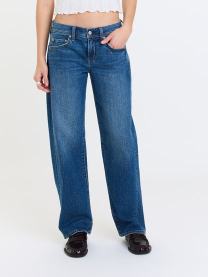 Replay Low Rise V-Waist Soft Barrel in Almost Home