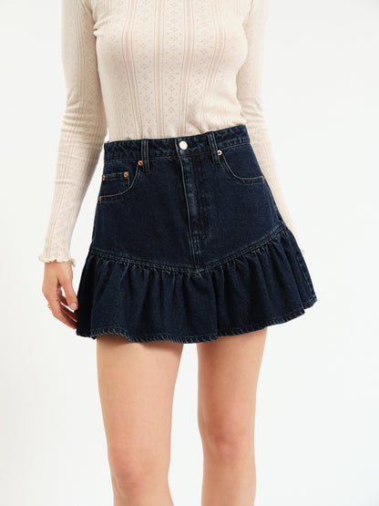 Smooch Skirt in Moonlight Rinse