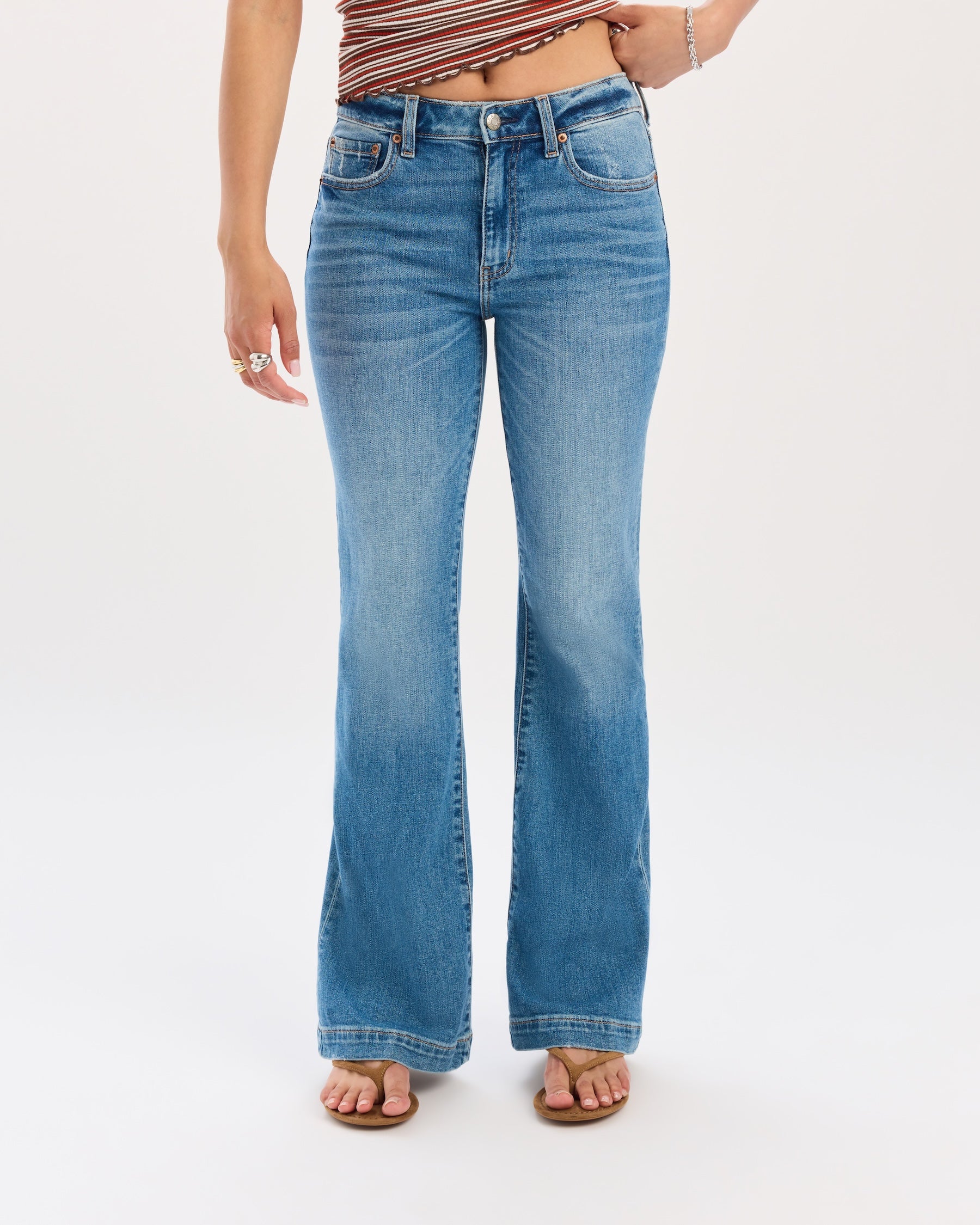 The Heart Breaker Mid Rise Flare in Text Me – Daze Denim