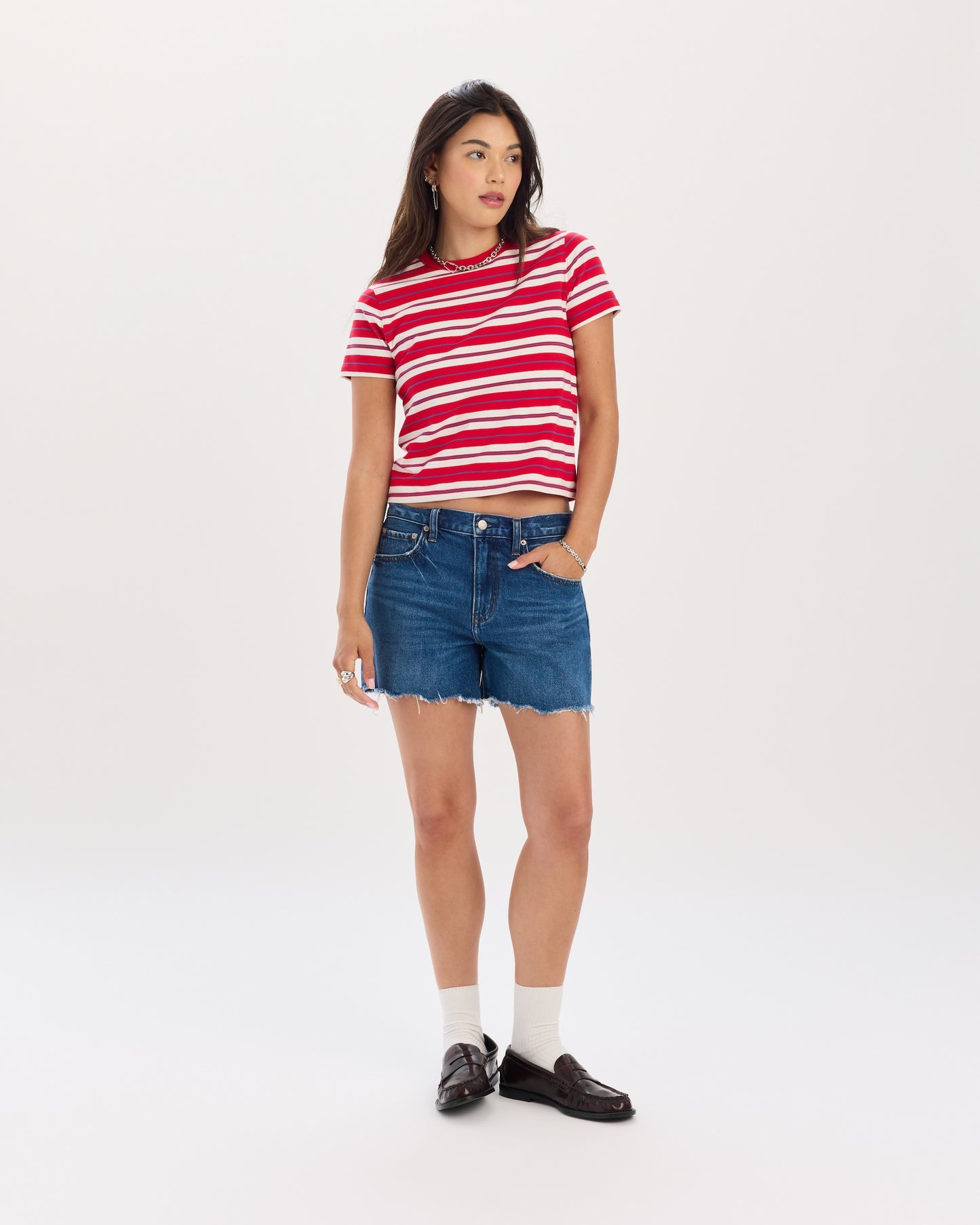 Crossroads Mid Rise Loose Short in Currents