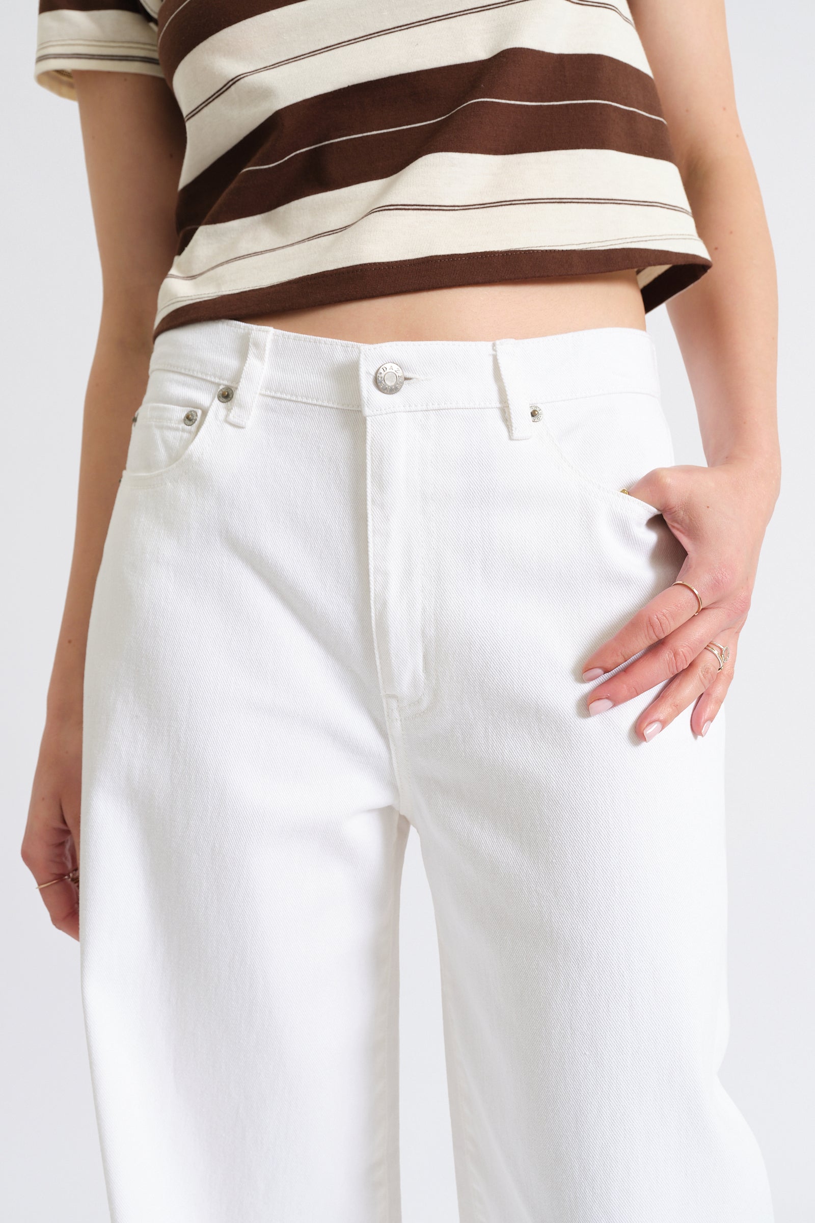 The Wanderer Mid Rise Palazzo in Lamb – Daze Denim