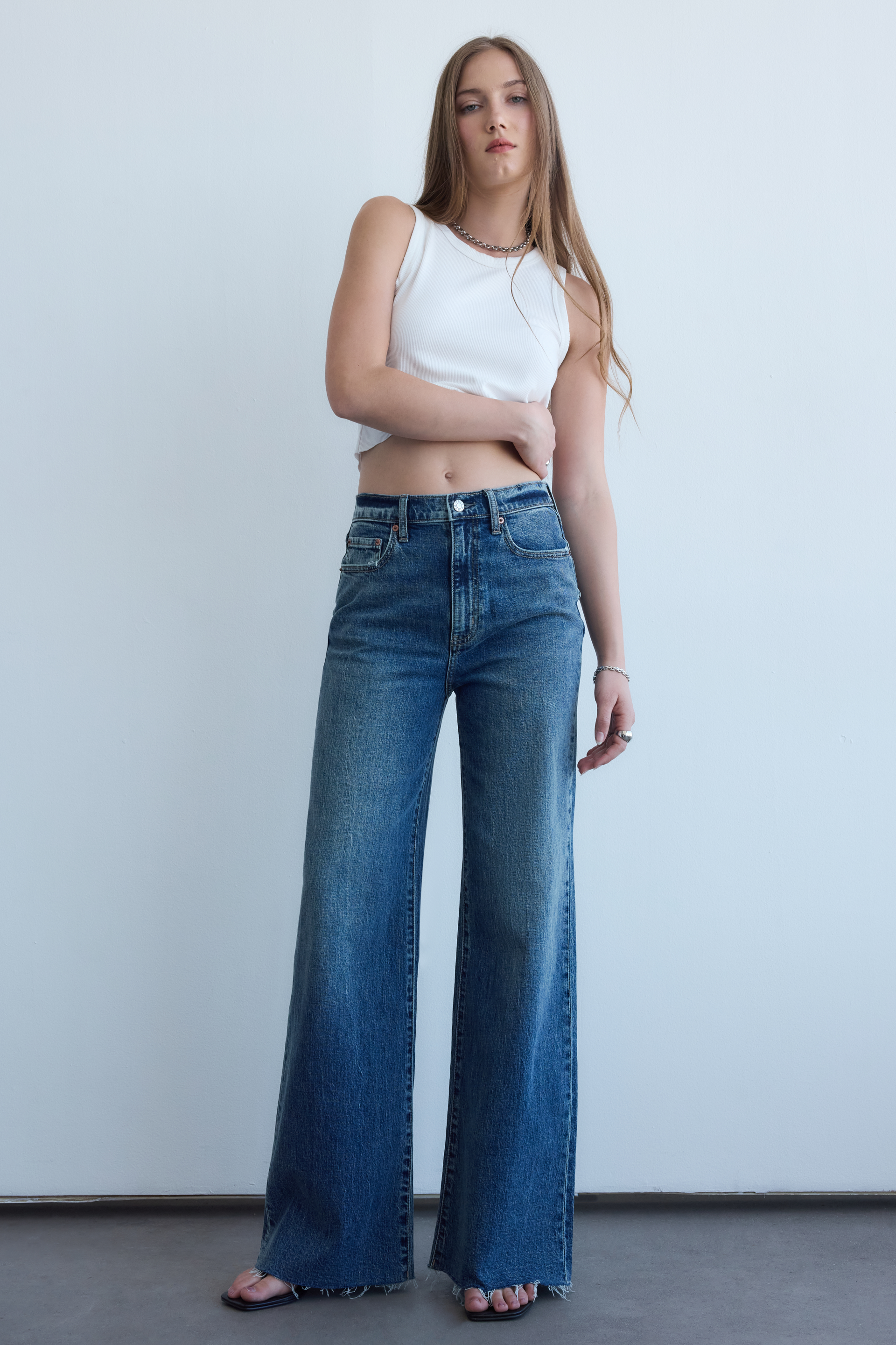 Far Out Wide Leg in Stunner – Daze Denim