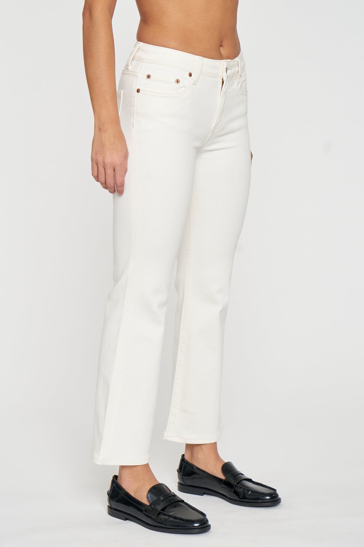 Runaway Crop Flare in Cream