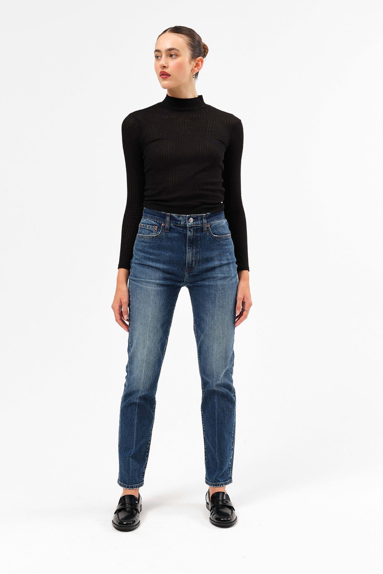 Smarty Pants High Rise Slim Straight in Passion