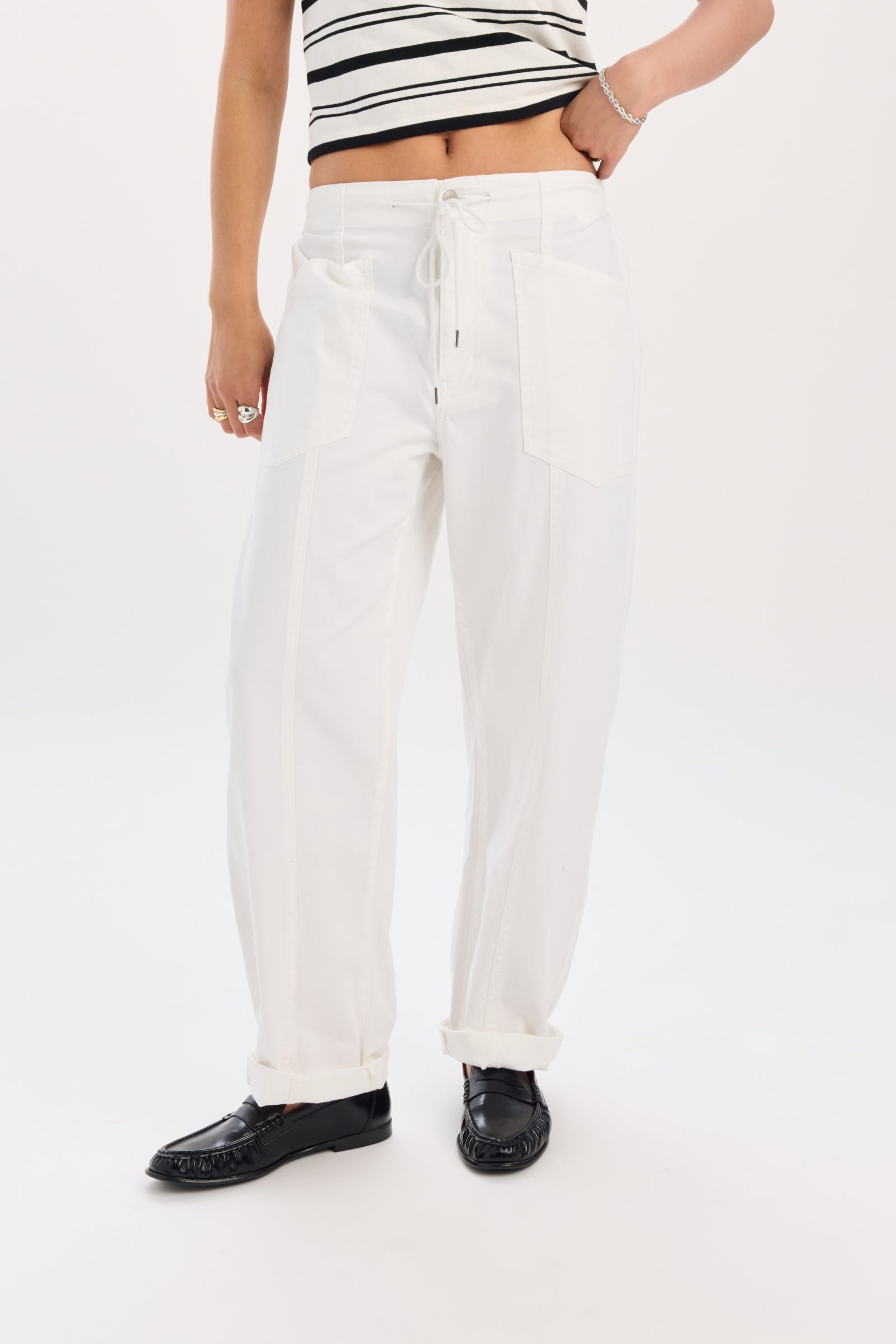 Villa Drawstring Barrel Leg Pant in Lamb – Daze Denim