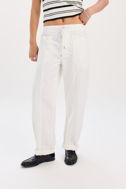 Villa Drawstring Barrel Leg Pant in Lamb